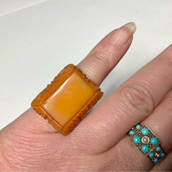 Antique Art Deco Bakelite Heavily Carved Ring Sz4 - Picture 7 of 8